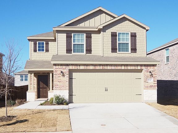 3rd image of 340 Glenwick Ln