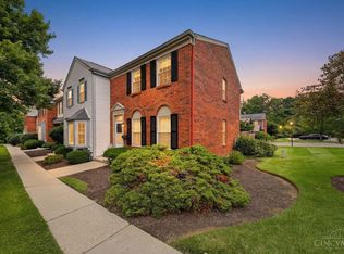 3434 Sunbury Ln, Cincinnati, OH 45251