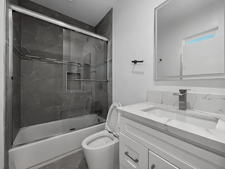 416 N La Fayette Park Pl (Housing near Ktown) — Photo 10