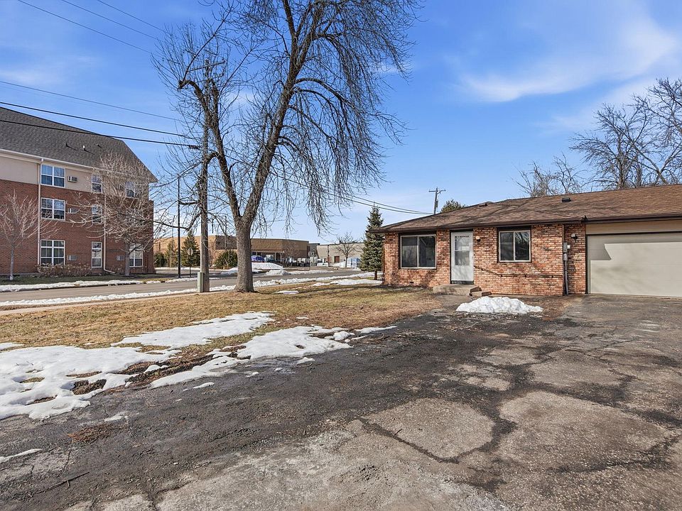 8675 209th St W, Lakeville, MN 55044 | Zillow