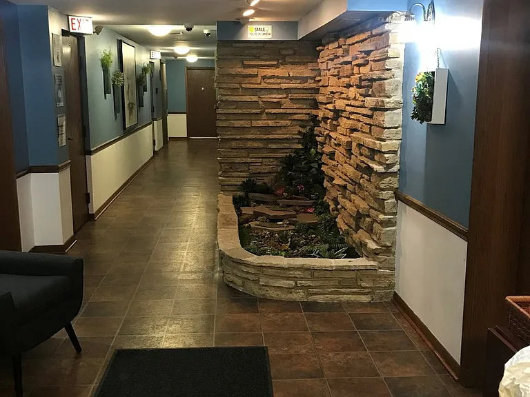 6490 N Northwest Hwy #3B — Photo 7