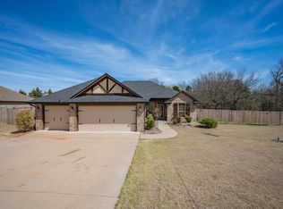 12454 Hidden Run Rd, Guthrie, OK 73044