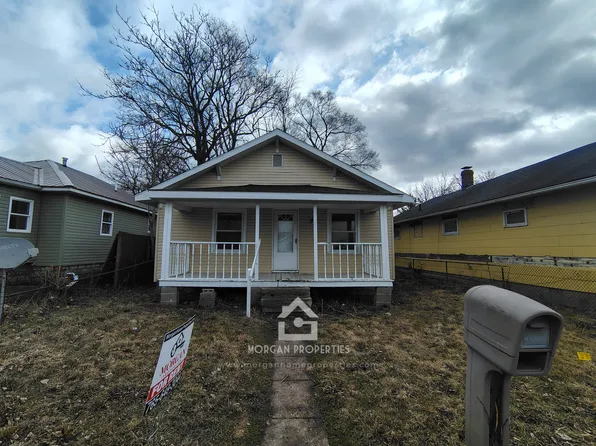 2322 S Mulberry St, Muncie, IN 47302