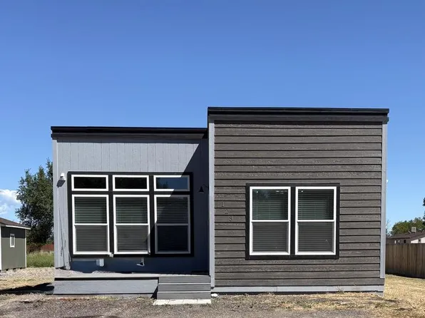 123 E Byrd Dr, Pueblo West, CO 81007