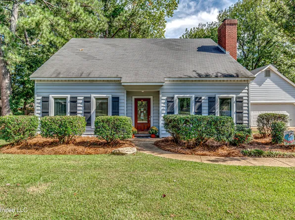 36 Woodgate Dr, Brandon, MS 39042