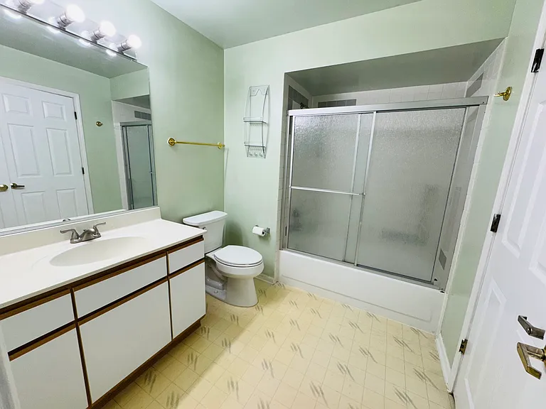 724 Marilyn Ave — Photo 9