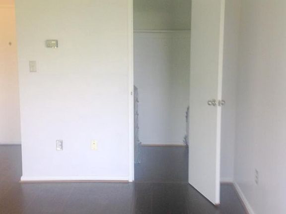 4th image of 6631 Wakefield Dr APT 711