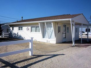 28 E Tuna Way, Lavallette, NJ 08735
