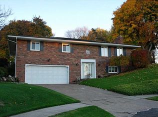 5731 Dodi Ct, Erie, PA 16509