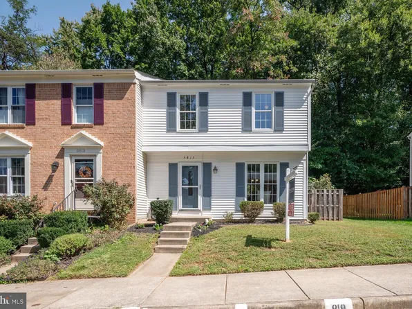 5815 Apple Wood Ln, Burke, VA 22015