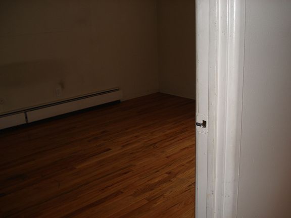 4th image of 22320 W. 7 Mile Road #16