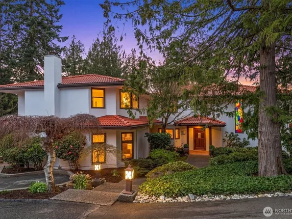 5601 43rd Avenue W, Seattle, WA 98199