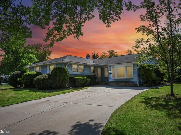 871 Wayside Ln, Haddonfield, NJ 08033