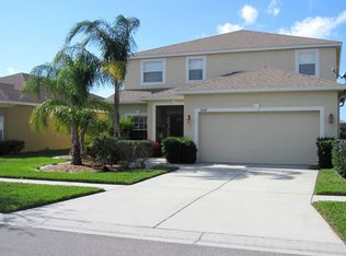 10062 Celtic Ash Dr, Ruskin, FL 33573