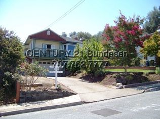 880 Olive St, Petaluma, CA 94952
