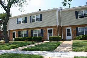 Park Towne Apartments — Photo 14
