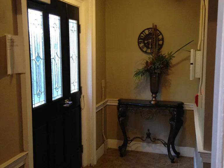 2501 Christian St — Photo 13