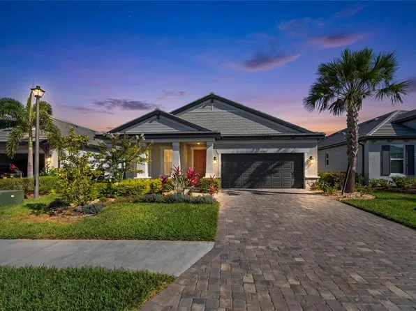 17526 Savory Mist Cir, Bradenton, FL 34211