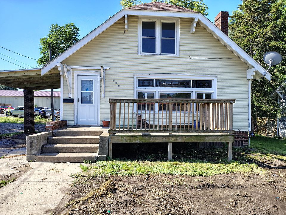 1st image of 110 E Yerby St