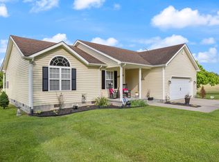 2802 Hardwicks Creek Rd, Clay City, KY 40312