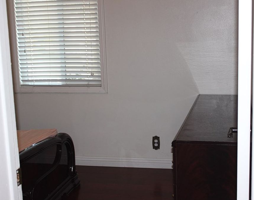 1st image of 733 Tamar Dr