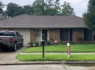 210 S Moss Dr, Houma, LA 70360