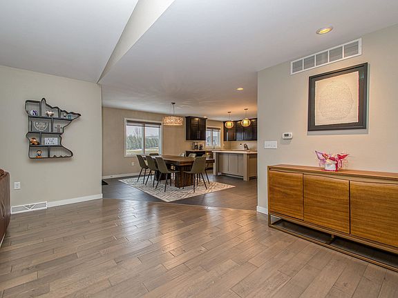 4th image of 1560 Cornerstone Cir