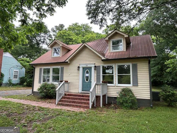235 Peachtree St, Cedartown, GA 30125