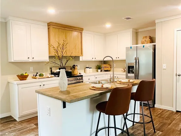 600 N Osceola Trce, Jesup, GA 31545