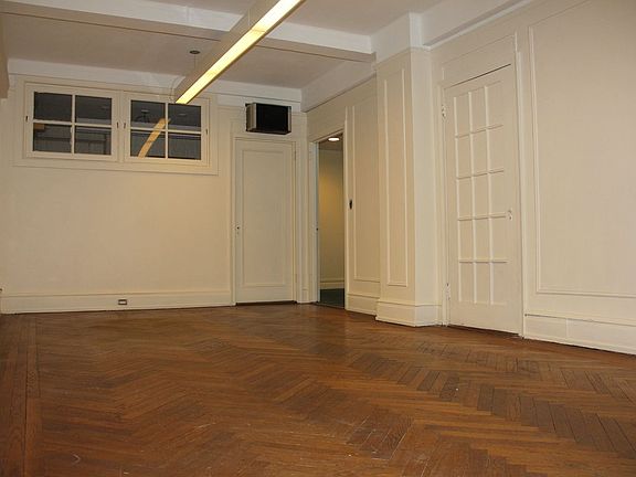 4th image of 440 W End Ave #1C