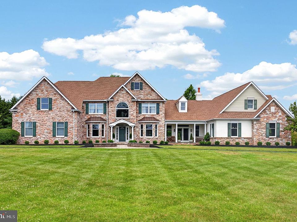 1st image of 1465 Little Creek Ln