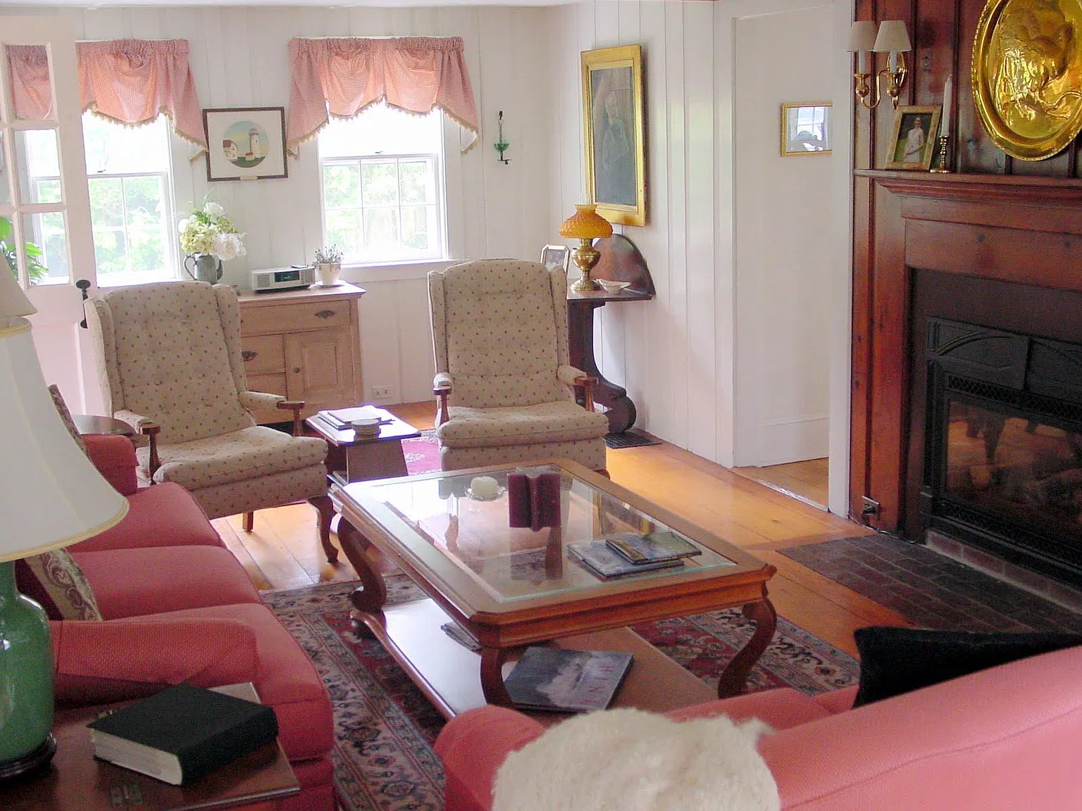 19 Standish Rd — Photo 3