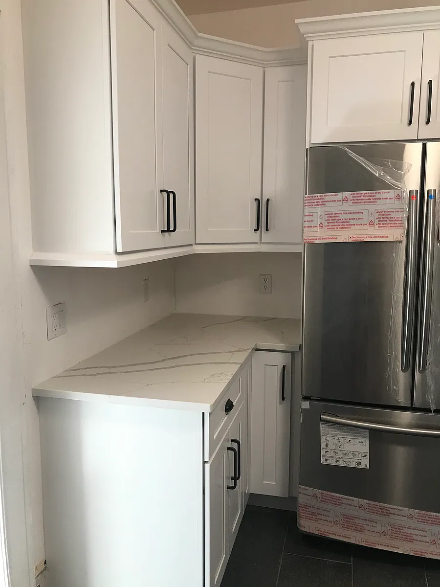 Building Photo - 37 Poningo St #1