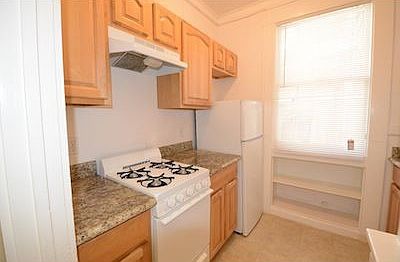 5th image of 755 Bush St APT 104