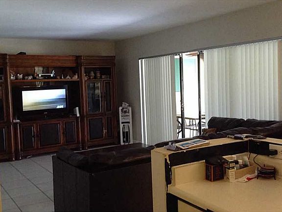 5th image of 3720 Alcantara Ave