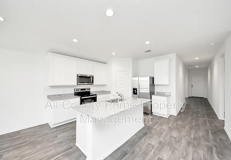 2007 Woodlark Way — Photo 16