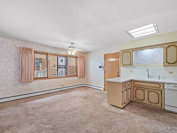 2nd image of 9041 S Sacramento Ave