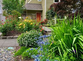 1725 46th Ave SW, Seattle, WA 98116