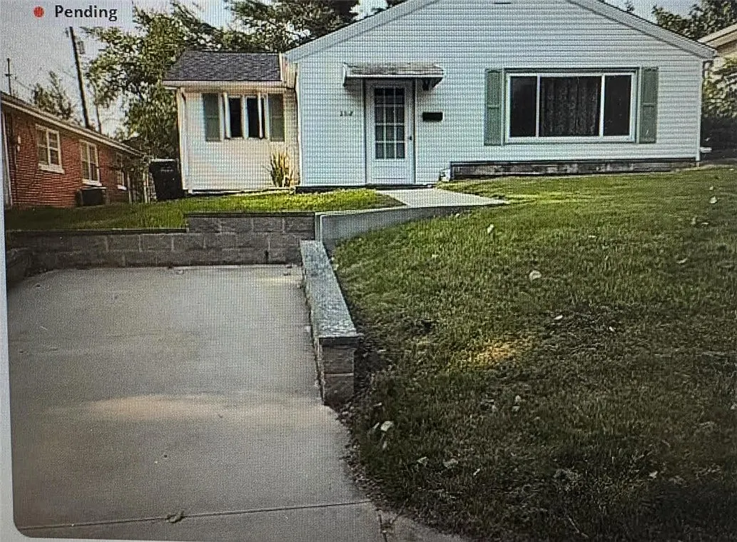 2318 W Hunt St photo 1