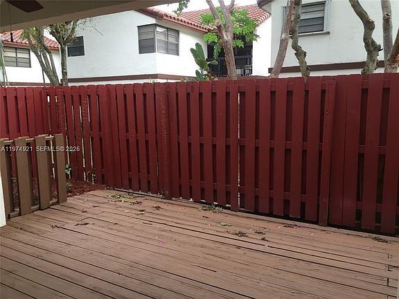 4th image of 331 Ives Dairy Rd APT 10