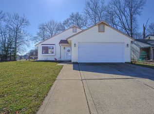 1615 Thresher Dr, Columbus, IN 47201