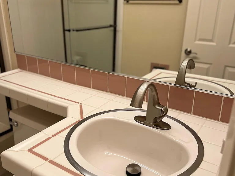1801 H St #7 — Photo 17
