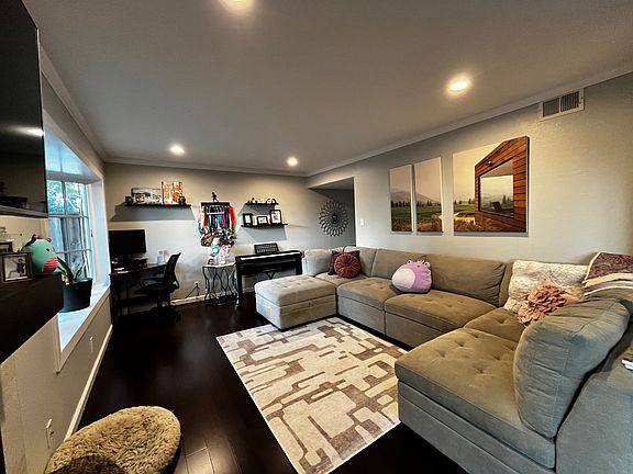 5th image of 1354 Dale Ave APT 16