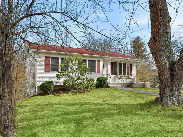 3316 Poplar Street, Yorktown Heights, NY 10598