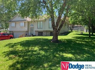 9202 Murray Dr, Plattsmouth, NE 68048