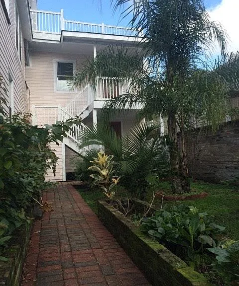 6335 Tchoupitoulas St — Photo 1