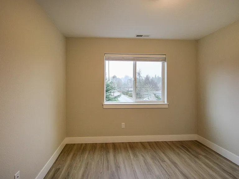 3221 Pheasant Ave SE — Photo 19