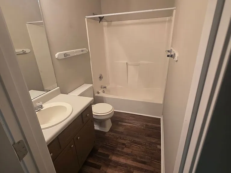 210 Candlebrook Dr — Photo 7