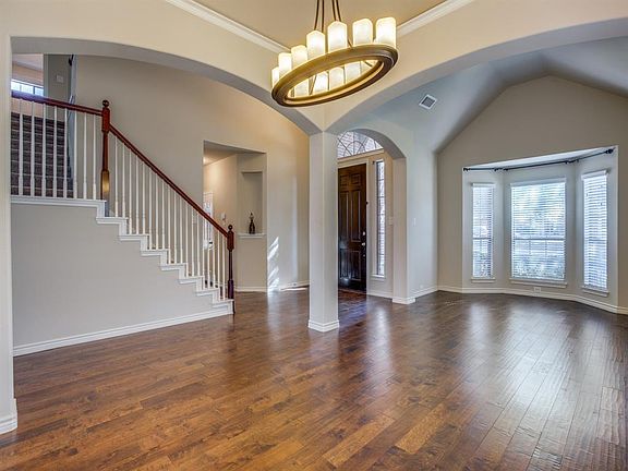 3rd image of 5602 Emerson Ct