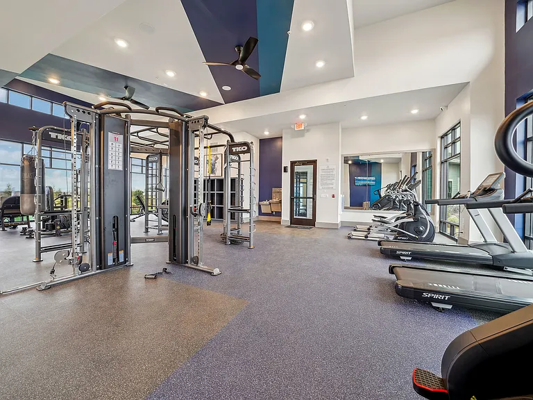 Brio Parc Apartments & Townhomes — Photo 35
